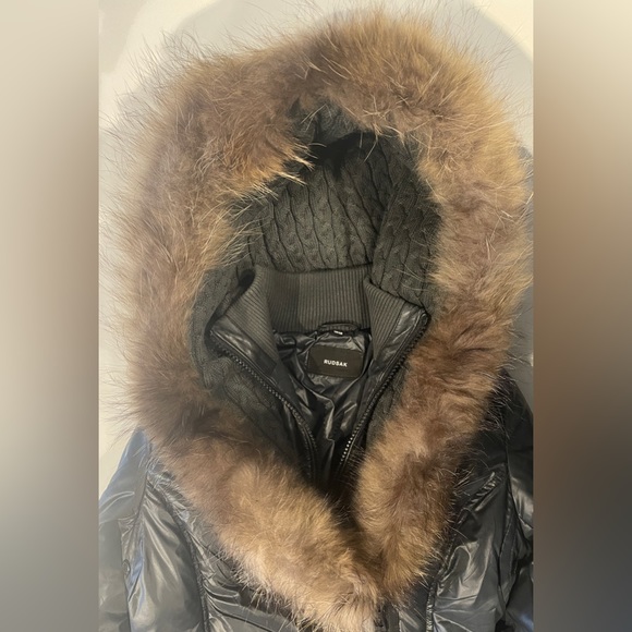RUDSAK MAXI DOWN COAT WITH LEATHER DETAILS & FUR - Picture 6 of 13